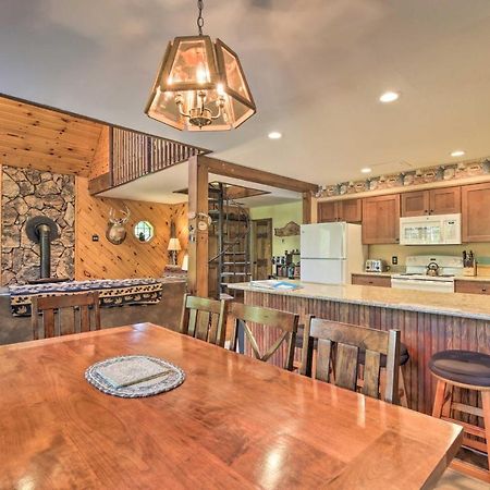 Lake Placid Chalet Deck And Forest Views! Exterior photo
